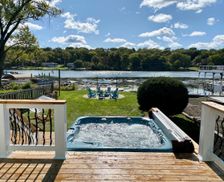 United States Illinois Algonquin vacation rental compare prices direct by owner 32399862