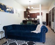 United States Texas Edinburg vacation rental compare prices direct by owner 33052173