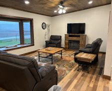 United States Wisconsin Sparta vacation rental compare prices direct by owner 33080451