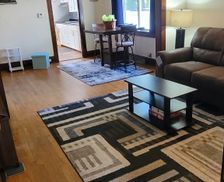 United States Wisconsin Eau Claire vacation rental compare prices direct by owner 33110126