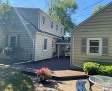 United States Michigan Marysville vacation rental compare prices direct by owner 32960716