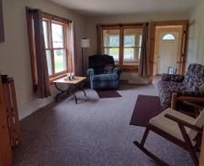 United States Michigan Marenisco vacation rental compare prices direct by owner 33298648