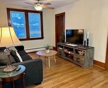 United States Illinois Libertyville vacation rental compare prices direct by owner 32319928