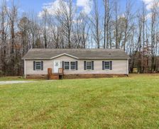 United States North Carolina Timberlake vacation rental compare prices direct by owner 33016041