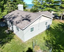 United States Michigan Harrisville vacation rental compare prices direct by owner 32605023