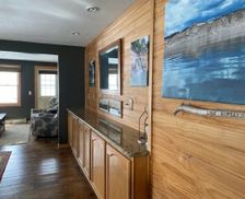 United States Michigan Grand Marais vacation rental compare prices direct by owner 11703646