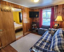 United States Wisconsin Pickerel vacation rental compare prices direct by owner 34391639