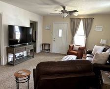 United States Iowa Centerville vacation rental compare prices direct by owner 33817217