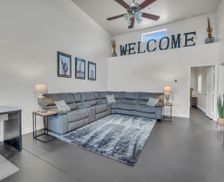 United States Arizona Peoria vacation rental compare prices direct by owner 25159337