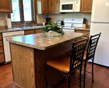 United States Wisconsin Wausau vacation rental compare prices direct by owner 33518005