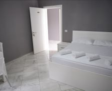 Albania Shëngjin Qarku i Lezhës vacation rental compare prices direct by owner 33663434