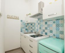 Italy Apulia Vieste vacation rental compare prices direct by owner 33498871