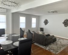 United States New York Uniondale vacation rental compare prices direct by owner 36143616