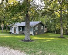 United States Missouri Versailles vacation rental compare prices direct by owner 36172436
