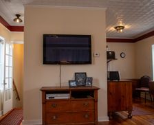 United States New York Ballston vacation rental compare prices direct by owner 34686533