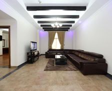 Bahrain Muḥāfaẓat al-ʿĀṣimah Manama vacation rental compare prices direct by owner 28422039