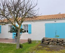 France Pays de la Loire Noirmoutier-en-l'Île vacation rental compare prices direct by owner 33507800