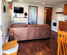 United States Michigan Coldwater vacation rental compare prices direct by owner 34555544