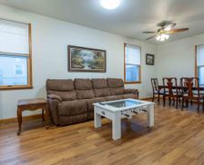 United States Iowa Dubuque vacation rental compare prices direct by owner 33538518