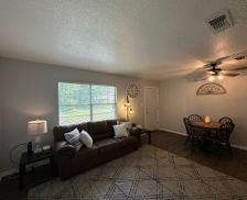 United States Texas Texarkana vacation rental compare prices direct by owner 33540937