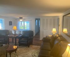 United States New York Sackets Harbor vacation rental compare prices direct by owner 33543027