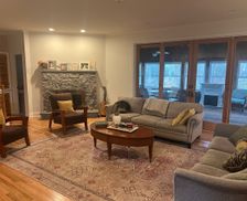 United States New York Remsenburg-Speonk vacation rental compare prices direct by owner 34455464