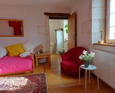 France Nouvelle-Aquitaine Bourdeilles vacation rental compare prices direct by owner 33571940