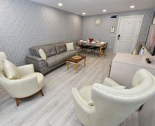 Turkey Şişli İstanbul vacation rental compare prices direct by owner 27910801