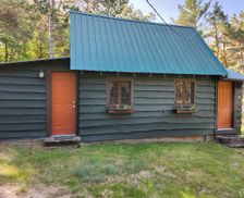 United States New York Saranac Lake vacation rental compare prices direct by owner 272930