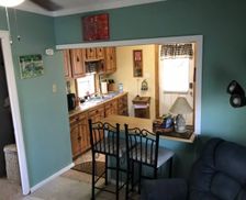 United States West Virginia Huntington vacation rental compare prices direct by owner 1183361