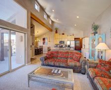 United States Utah Moab vacation rental compare prices direct by owner 124043