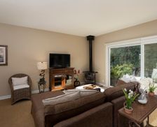 United States California Santa Barbara vacation rental compare prices direct by owner 1972768