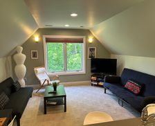 United States Michigan Ann Arbor vacation rental compare prices direct by owner 1062208