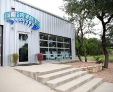 United States Texas Dripping Springs vacation rental compare prices direct by owner 830266