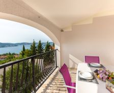 Croatia Šibenik-Knin County Rogoznica vacation rental compare prices direct by owner 5754367