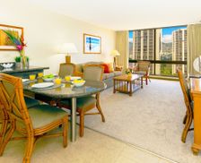 United States Hawaii Honolulu vacation rental compare prices direct by owner 42510