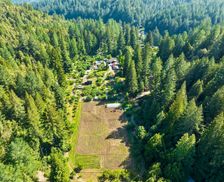 United States California Guerneville vacation rental compare prices direct by owner 367950
