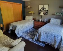 United States Pennsylvania Edinboro vacation rental compare prices direct by owner 746536