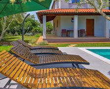 Croatia Istarska županija Krnica vacation rental compare prices direct by owner 8494113