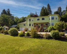 United States Oregon Hood River vacation rental compare prices direct by owner 13378365