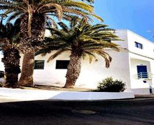 Spain Lanzarote Arrecife vacation rental compare prices direct by owner 13175428