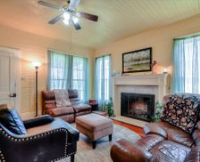 United States Texas Lampasas vacation rental compare prices direct by owner 1348489