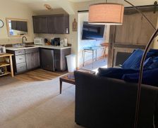 United States Oregon Sisters vacation rental compare prices direct by owner 667731
