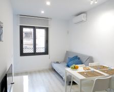 Spain Catalunya L'Hospitalet de Llobregat vacation rental compare prices direct by owner 7480654