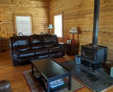 United States North Carolina Grassy Creek vacation rental compare prices direct by owner 11448614