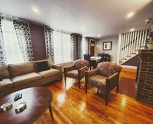 United States Massachusetts Worcester vacation rental compare prices direct by owner 811655