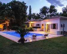 France Provence-Alpes-Côte d'Azur Le Castellet vacation rental compare prices direct by owner 11433051