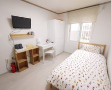 South Korea Seoul Jung-gu vacation rental compare prices direct by owner 10707908