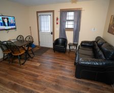 United States Indiana Attica vacation rental compare prices direct by owner 1381276