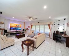 Cayman Islands Bodden Town North Sound Estates vacation rental compare prices direct by owner 24985830